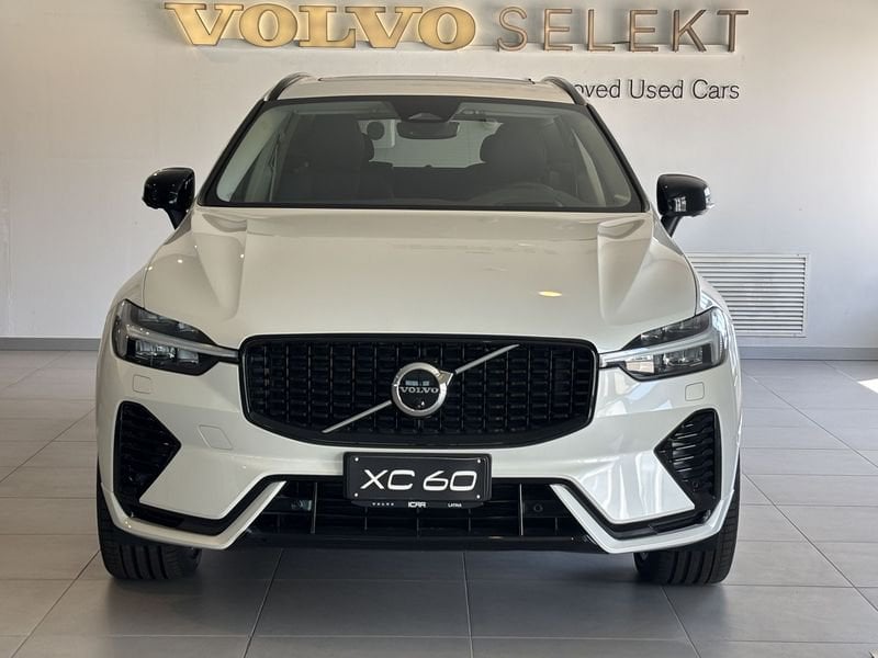 https://cdn-dk.caraffinity.it/dealer/datafiles/vehicle/images/800/11154/A9ekqAx6scjpAp8w.jpeg