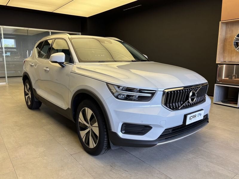 https://cdn-dk.caraffinity.it/dealer/datafiles/vehicle/images/800/11154/APX4XEMLlt6lNMwo.jpeg