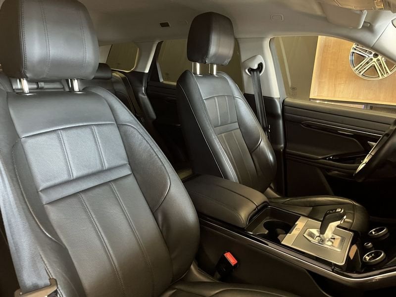 https://cdn-dk.caraffinity.it/dealer/datafiles/vehicle/images/800/11154/D2ITPBFyUIfwmIf3.jpeg