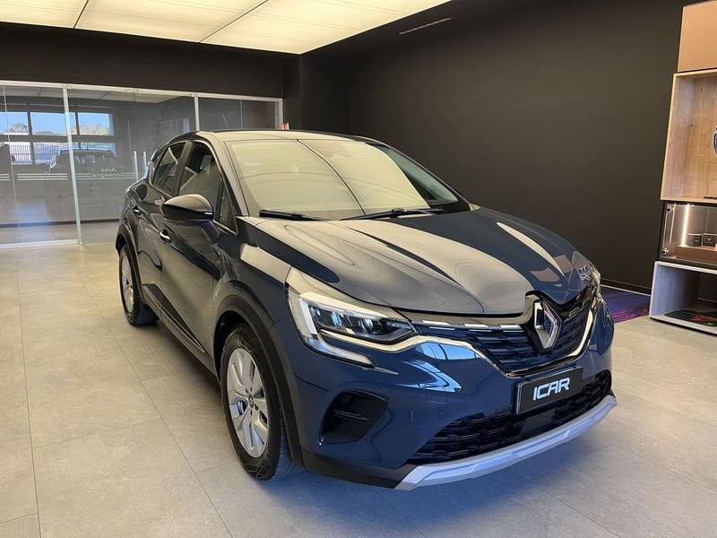 https://cdn-dk.caraffinity.it/dealer/datafiles/vehicle/images/800/11154/HpcERf6UNNhTBuXm.jpeg