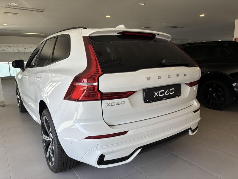 https://cdn-dk.caraffinity.it/dealer/datafiles/vehicle/images/800/11154/WHjLNLKIgnMQ5HYE.jpeg