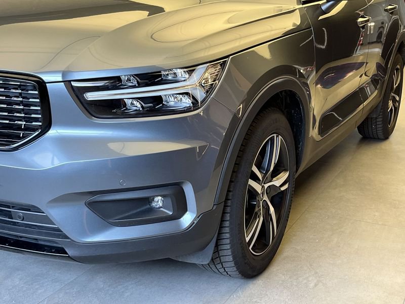 https://cdn-dk.caraffinity.it/dealer/datafiles/vehicle/images/800/11154/ZvK0hd7vYYMKIcAu.jpeg