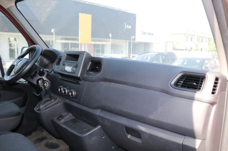 https://cdn-dk.caraffinity.it/dealer/datafiles/vehicle/images/800/11154/kDXZSK6S5K8UAhyp.jpeg