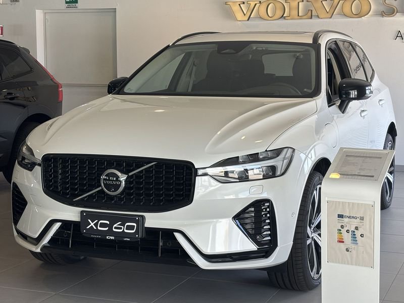 https://cdn-dk.caraffinity.it/dealer/datafiles/vehicle/images/800/11154/ky42ygVYYtPI4MSh.jpeg?format=jpeg