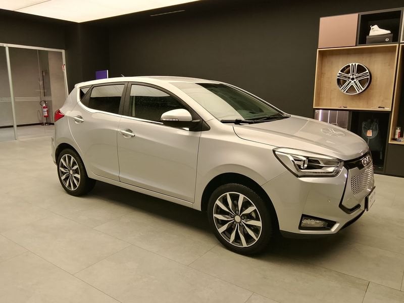 https://cdn-dk.caraffinity.it/dealer/datafiles/vehicle/images/800/11154/pJCtV47tYYiH2BwH.jpeg