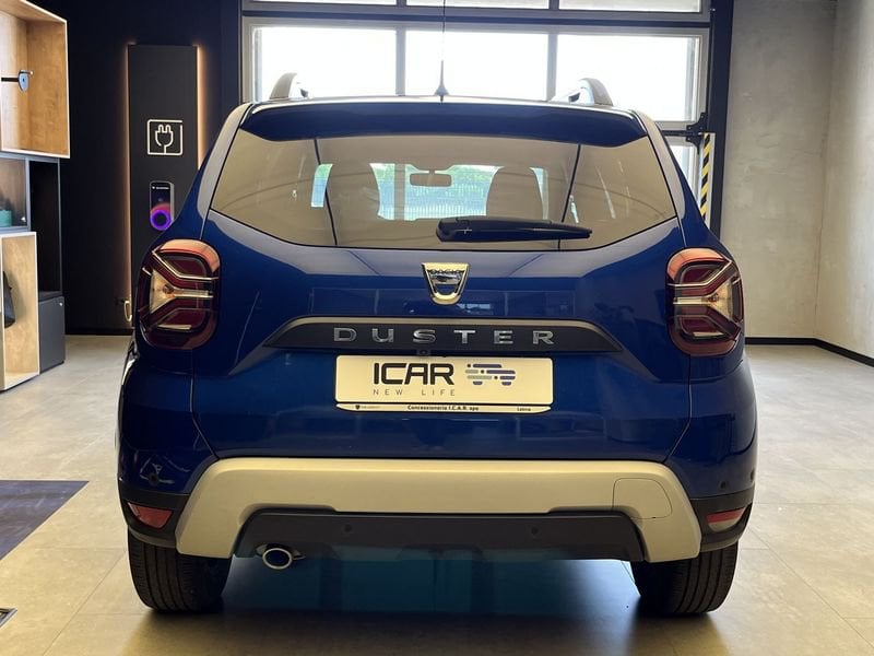https://cdn-dk.caraffinity.it/dealer/datafiles/vehicle/images/800/11154/rX8FPEoHsznzC4n1.jpeg
