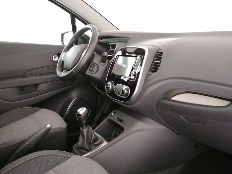 https://cdn-dk.caraffinity.it/dealer/datafiles/vehicle/images/800/1309/0BLd6lTHCtsk4GGM.jpeg