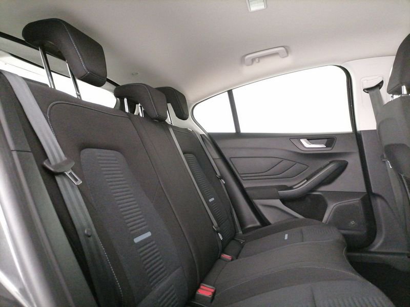 https://cdn-dk.caraffinity.it/dealer/datafiles/vehicle/images/800/1309/1e9CGT3YNPwm2bmD.jpeg