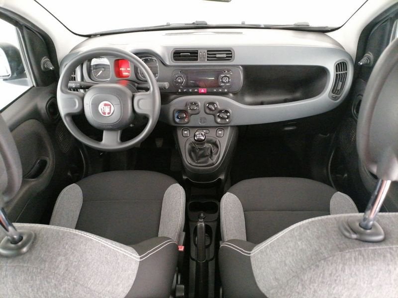 https://cdn-dk.caraffinity.it/dealer/datafiles/vehicle/images/800/1309/2EWGF3Val5uBshGV.jpeg