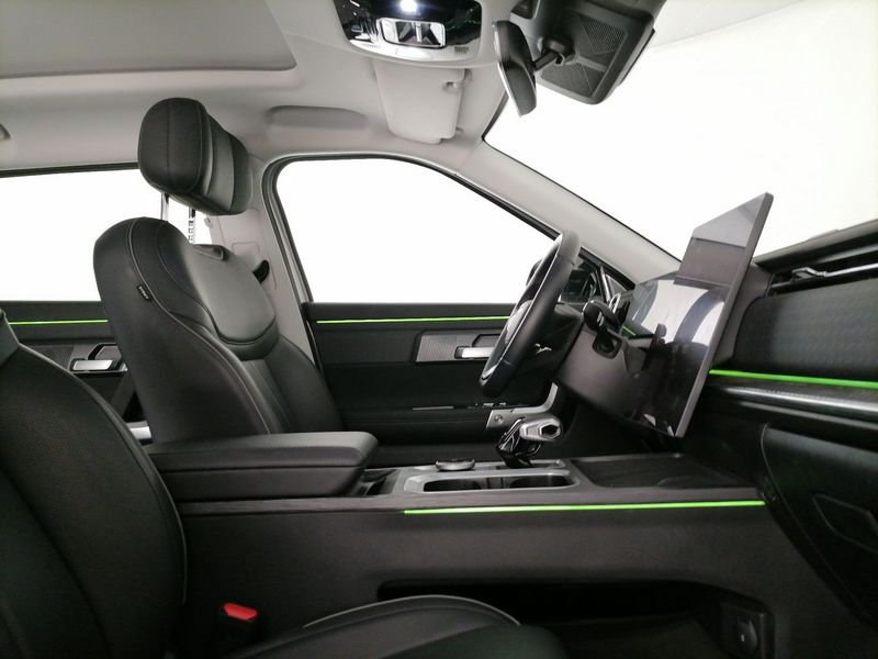 https://cdn-dk.caraffinity.it/dealer/datafiles/vehicle/images/800/1309/2OXIqCCbbdENNjOB.jpg