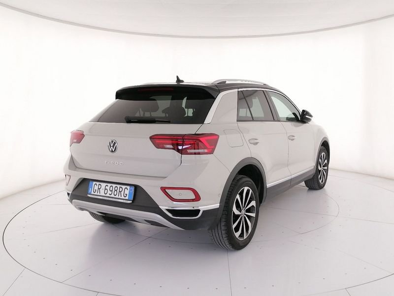 https://cdn-dk.caraffinity.it/dealer/datafiles/vehicle/images/800/1309/2PCtBzuwRQC6ZdnL.jpeg