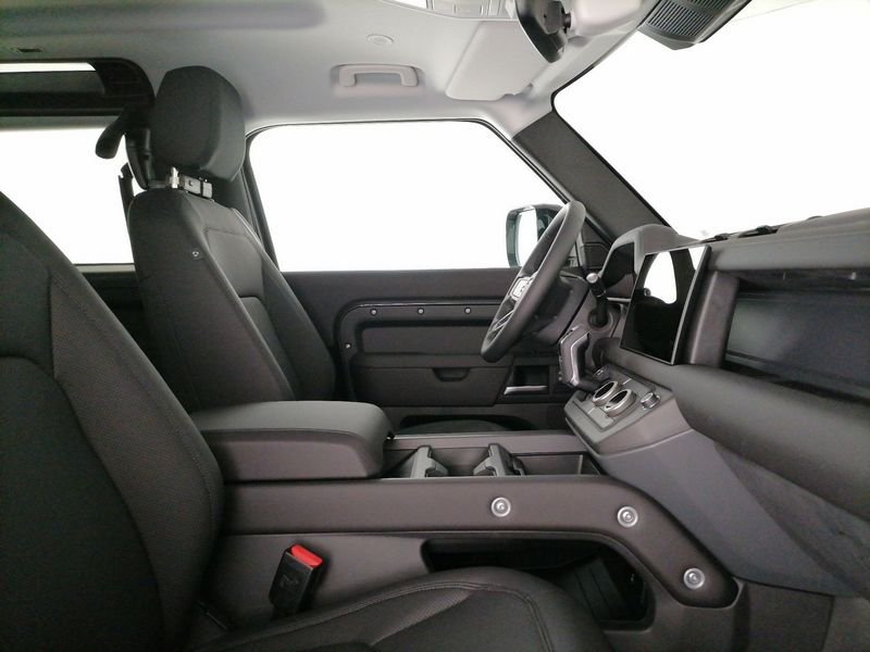 https://cdn-dk.caraffinity.it/dealer/datafiles/vehicle/images/800/1309/2dVE3y2yzmcGtQZn.jpeg