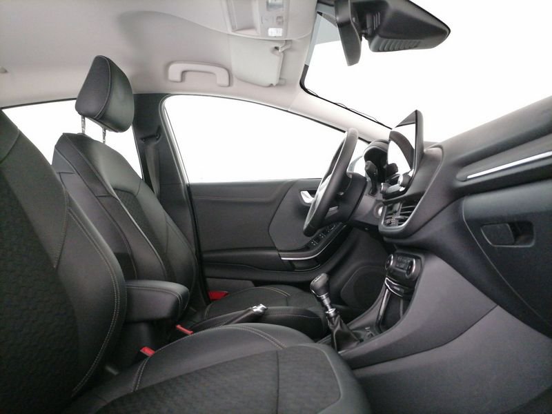 https://cdn-dk.caraffinity.it/dealer/datafiles/vehicle/images/800/1309/4mi3kI3wbbV3N4Rr.jpeg