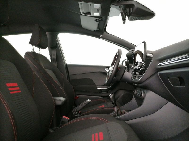https://cdn-dk.caraffinity.it/dealer/datafiles/vehicle/images/800/1309/50k1bSX4b1b1PLFV.jpeg