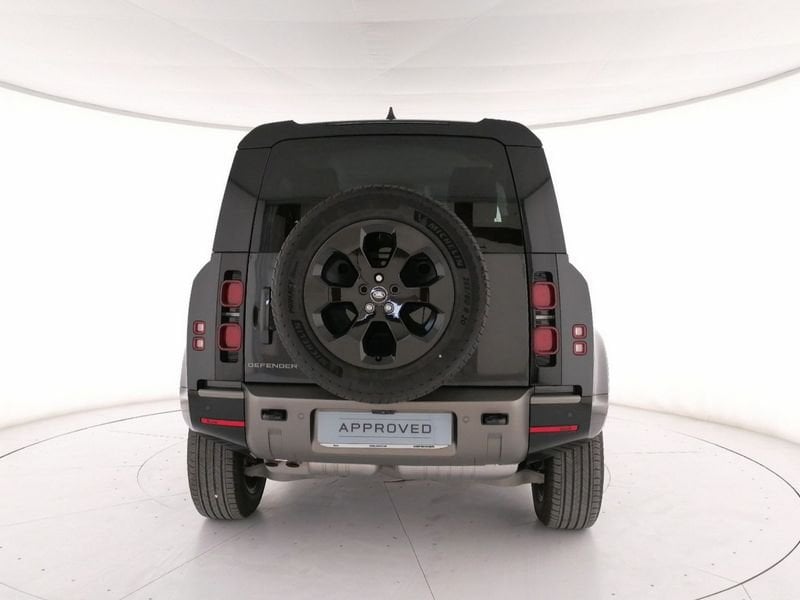 https://cdn-dk.caraffinity.it/dealer/datafiles/vehicle/images/800/1309/5TbyWPUM7JbhaNwU.jpeg