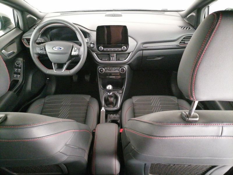 https://cdn-dk.caraffinity.it/dealer/datafiles/vehicle/images/800/1309/5jGEO1gQVMG5Oj8V.jpeg