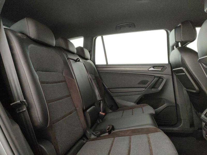 https://cdn-dk.caraffinity.it/dealer/datafiles/vehicle/images/800/1309/62rNj81XCNQPTUhA.jpeg