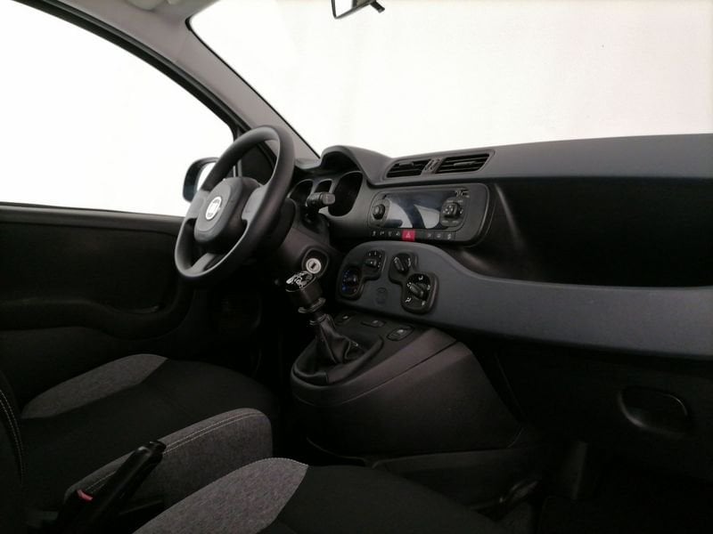 https://cdn-dk.caraffinity.it/dealer/datafiles/vehicle/images/800/1309/6744mNJvqWNgQzzI.jpeg