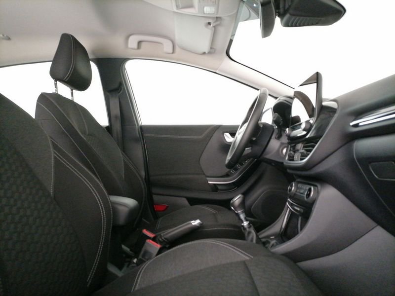 https://cdn-dk.caraffinity.it/dealer/datafiles/vehicle/images/800/1309/6E7n85Gyj1ceJP12.jpeg