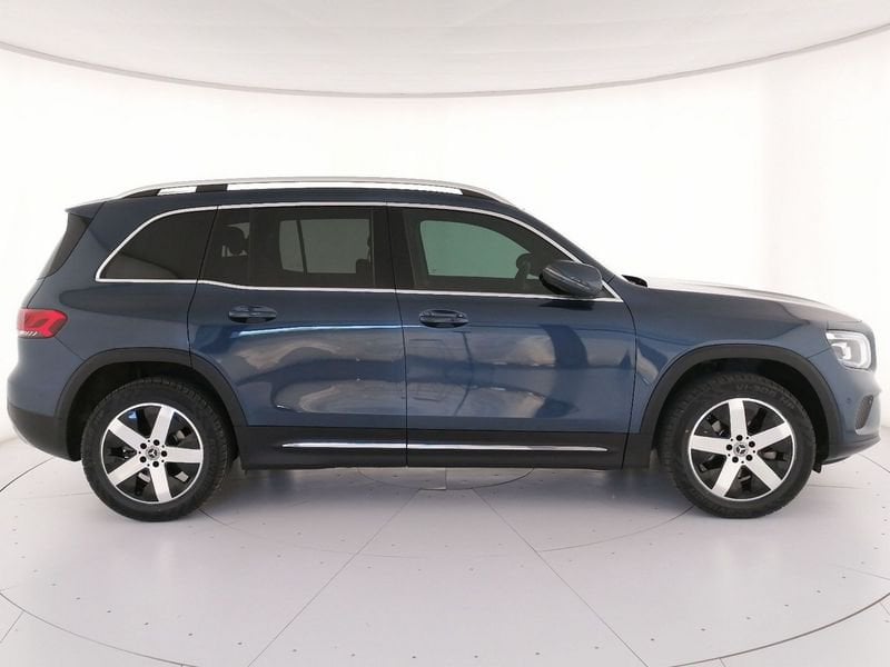 https://cdn-dk.caraffinity.it/dealer/datafiles/vehicle/images/800/1309/7JdQoCoLQ6paP7e9.jpeg