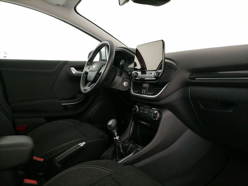 https://cdn-dk.caraffinity.it/dealer/datafiles/vehicle/images/800/1309/7esNoyQD5vzKwrbE.jpeg