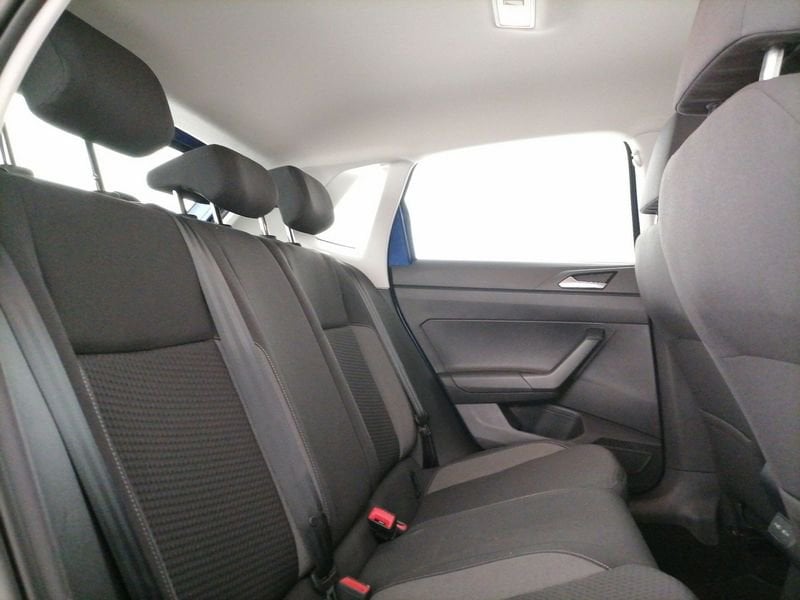 https://cdn-dk.caraffinity.it/dealer/datafiles/vehicle/images/800/1309/8EM8ommVYenYO2UB.jpeg