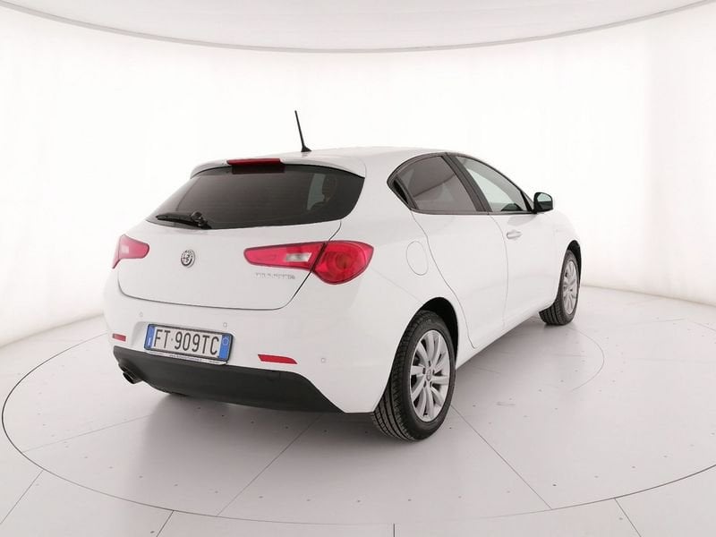https://cdn-dk.caraffinity.it/dealer/datafiles/vehicle/images/800/1309/8vkVxIYHegcx31Lx.jpeg