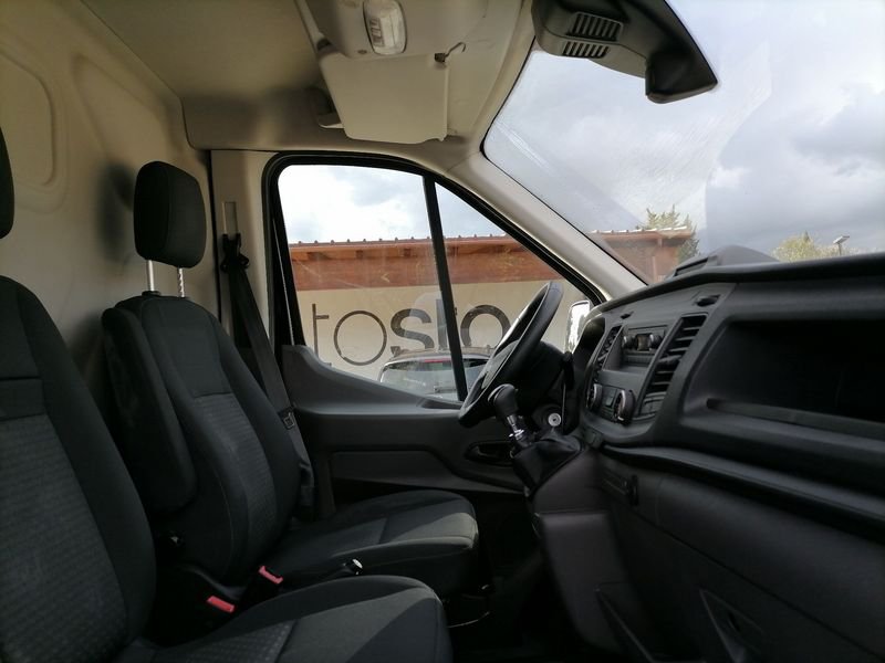 https://cdn-dk.caraffinity.it/dealer/datafiles/vehicle/images/800/1309/95NCVTHZfcwFysiA.jpeg