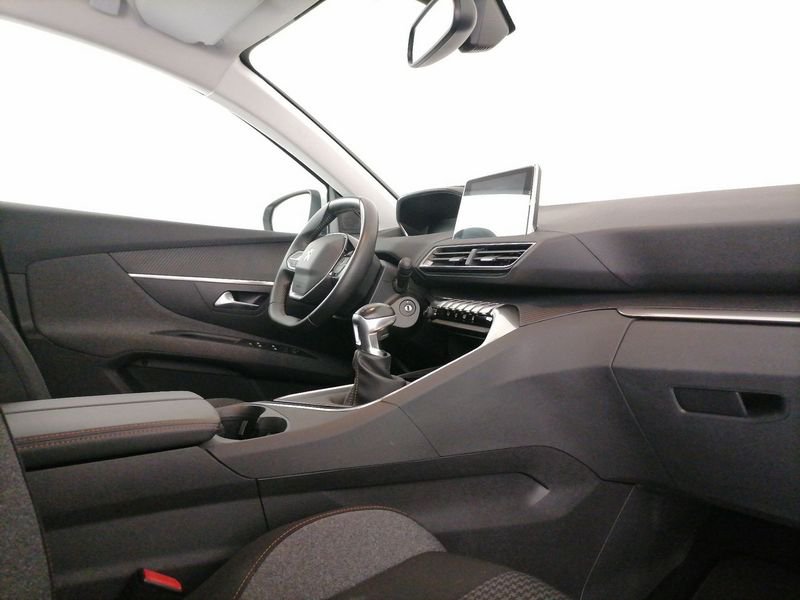 https://cdn-dk.caraffinity.it/dealer/datafiles/vehicle/images/800/1309/9hiNtkt8i8GrJ1eb.jpeg