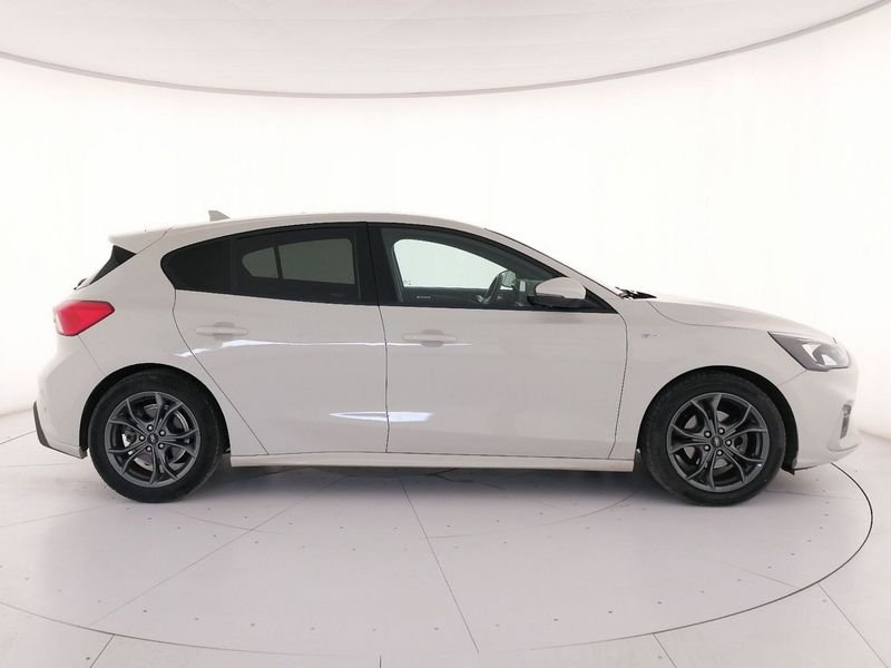 https://cdn-dk.caraffinity.it/dealer/datafiles/vehicle/images/800/1309/9uEd8rQ7jC8a6hLQ.jpeg