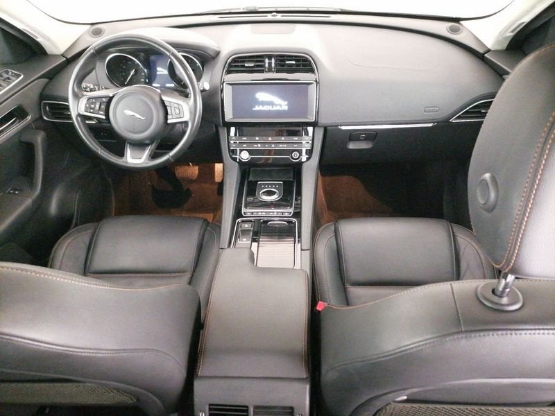 https://cdn-dk.caraffinity.it/dealer/datafiles/vehicle/images/800/1309/9y5U0wz6DiWf9tBa.jpeg