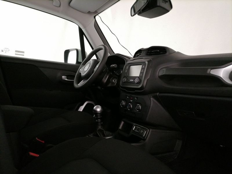 https://cdn-dk.caraffinity.it/dealer/datafiles/vehicle/images/800/1309/AsGiOZTRxfLFz9dQ.jpeg