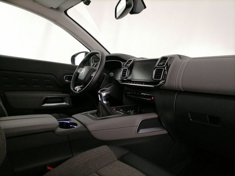 https://cdn-dk.caraffinity.it/dealer/datafiles/vehicle/images/800/1309/AybkGcar4Ueb8GaV.jpeg