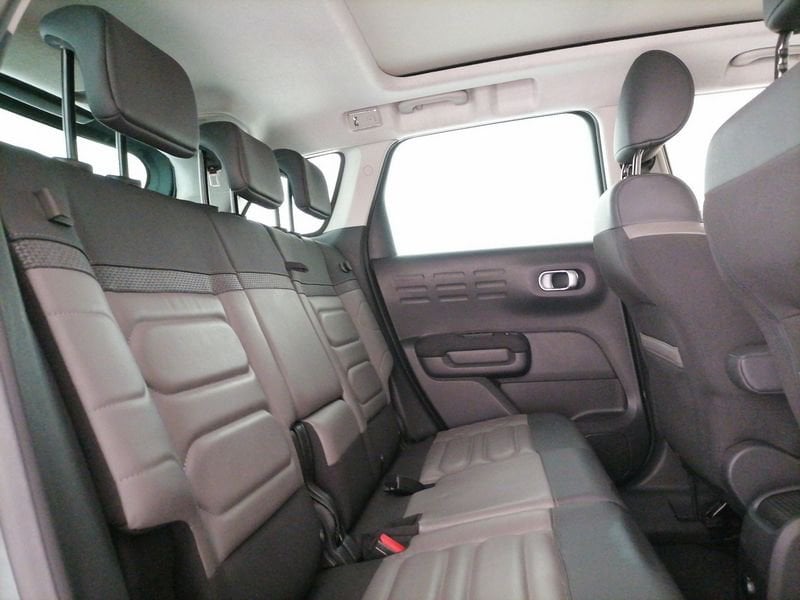 https://cdn-dk.caraffinity.it/dealer/datafiles/vehicle/images/800/1309/DPU5lwjGmntlbwGy.jpeg
