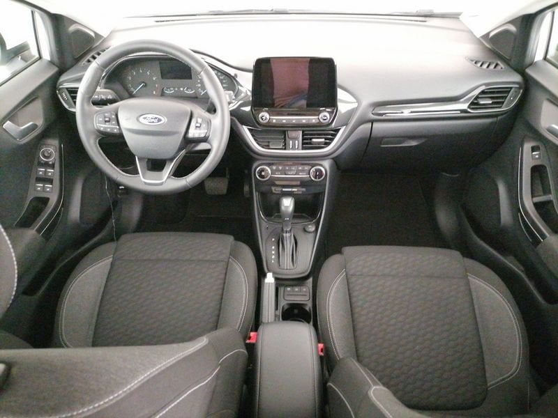 https://cdn-dk.caraffinity.it/dealer/datafiles/vehicle/images/800/1309/DiRnxj8GhPC9eUnd.jpeg
