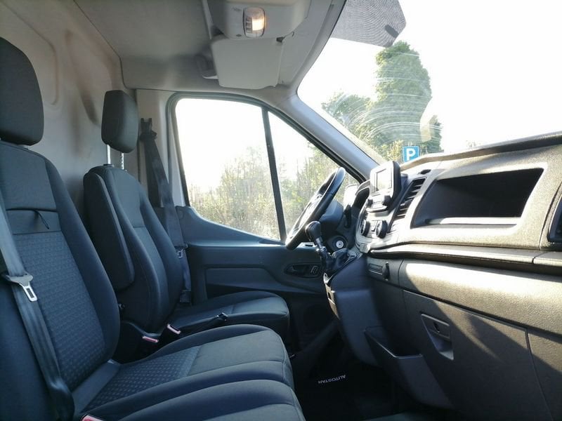 https://cdn-dk.caraffinity.it/dealer/datafiles/vehicle/images/800/1309/EEy49J8M3zQIZMd7.jpeg