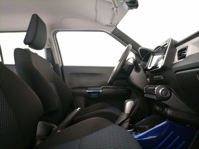 https://cdn-dk.caraffinity.it/dealer/datafiles/vehicle/images/800/1309/EiSppC1ILf1B3KLs.jpeg