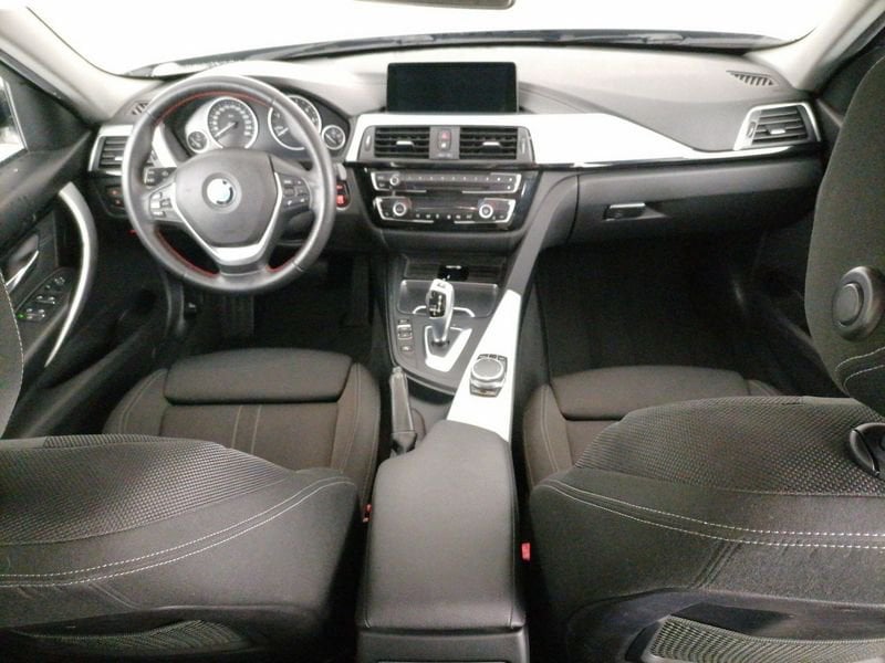 https://cdn-dk.caraffinity.it/dealer/datafiles/vehicle/images/800/1309/F7qVLckTEZAFYhED.jpeg