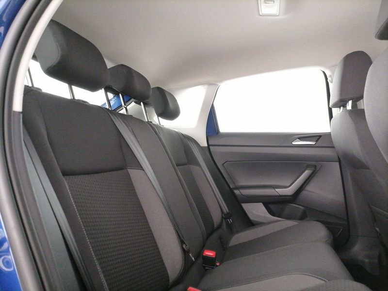 https://cdn-dk.caraffinity.it/dealer/datafiles/vehicle/images/800/1309/FGYD8W1JBu3XwRRa.jpeg