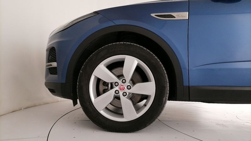 https://cdn-dk.caraffinity.it/dealer/datafiles/vehicle/images/800/1309/GeOXMbuM0hnD2AMi.jpeg