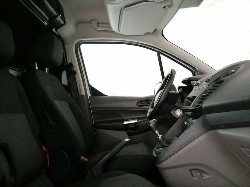 https://cdn-dk.caraffinity.it/dealer/datafiles/vehicle/images/800/1309/HSTuKGPpvbfEPTXM.jpeg