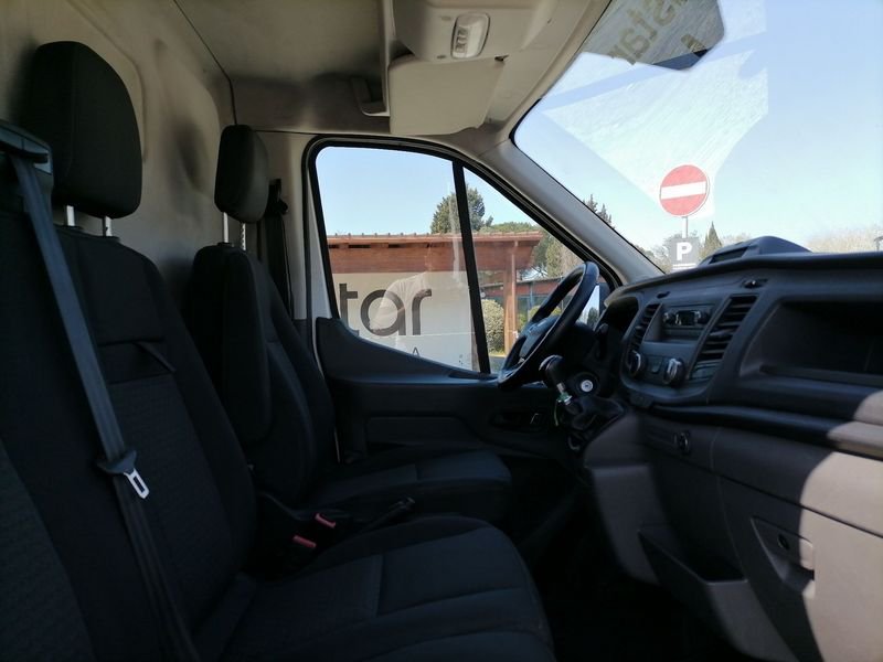 https://cdn-dk.caraffinity.it/dealer/datafiles/vehicle/images/800/1309/HkwVVqnR6tywFjDD.jpeg