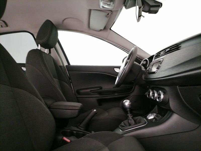 https://cdn-dk.caraffinity.it/dealer/datafiles/vehicle/images/800/1309/IRYCiEPDpZsKIQMx.jpeg