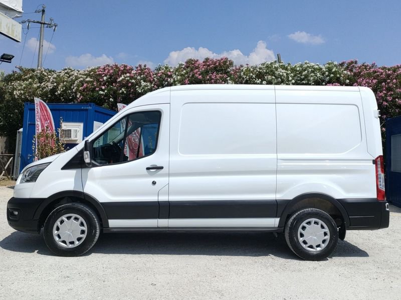 https://cdn-dk.caraffinity.it/dealer/datafiles/vehicle/images/800/1309/Id1Qu4mPVrU90eD9.jpeg