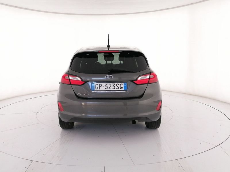https://cdn-dk.caraffinity.it/dealer/datafiles/vehicle/images/800/1309/JXkJRK5iZSA2nzgm.jpeg