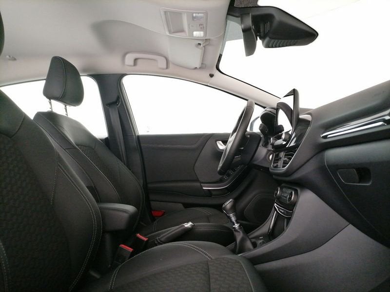 https://cdn-dk.caraffinity.it/dealer/datafiles/vehicle/images/800/1309/KBM8KwmxO1FlVzrR.jpeg