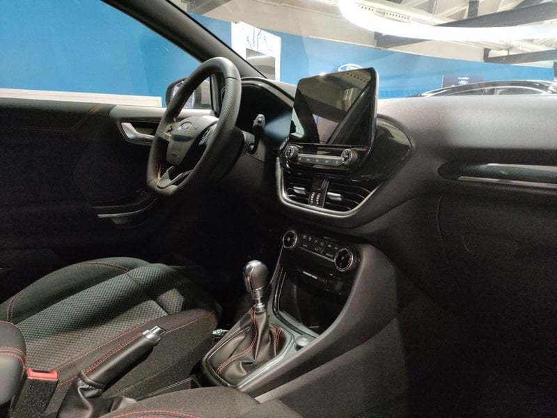 https://cdn-dk.caraffinity.it/dealer/datafiles/vehicle/images/800/1309/MAgCl75uBhrM8m6v.jpg