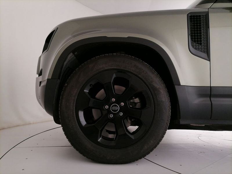 https://cdn-dk.caraffinity.it/dealer/datafiles/vehicle/images/800/1309/MBYJCpneZtABNzIr.jpeg