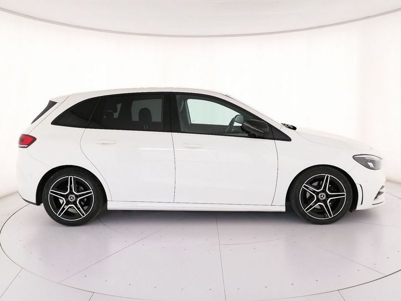 https://cdn-dk.caraffinity.it/dealer/datafiles/vehicle/images/800/1309/NUQmPkpp4lDtjXe7.jpeg