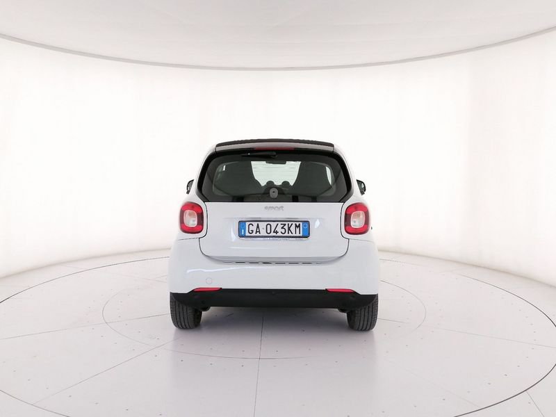https://cdn-dk.caraffinity.it/dealer/datafiles/vehicle/images/800/1309/O7oCSSwmU8G4udem.jpeg